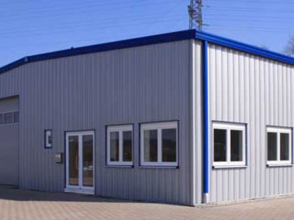 steel commercial building